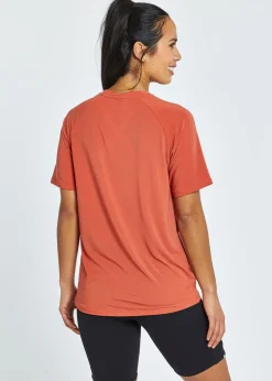 New Oiselle Crest Easy Fit Tee
