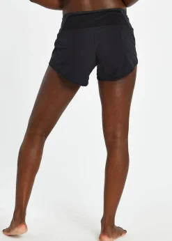 Clearance Oiselle Featherweight Roga Shorts