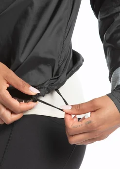 Discount Oiselle Firecracker Reflective Half Zip Black
