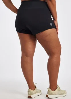 New Oiselle High Rise Roga Shorts