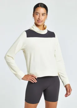 Hot Oiselle Kara Pullover