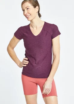 Best Oiselle Light Lux V-Neck Tee