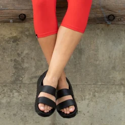 Hot Oiselle Sport Sandal