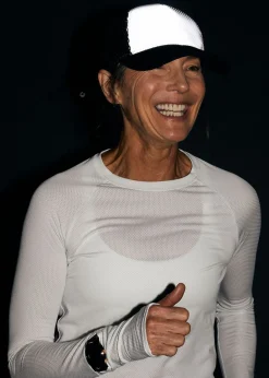 New Oiselle Reflective Runner Trucker Hat