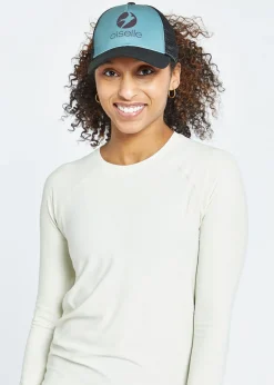 Oiselle Satin Lined Runner Trucker