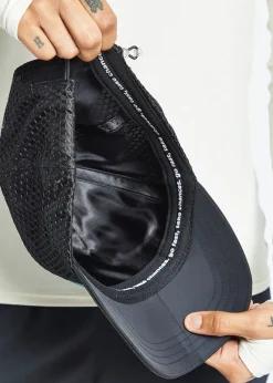 Oiselle Satin Lined Runner Trucker