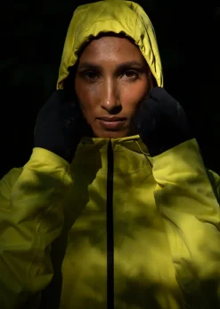 Sale Oiselle Say Anything Jacket