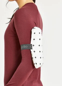 New Oiselle Seattle Showers Vest