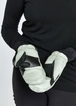 Discount Oiselle Super Puff Mittens